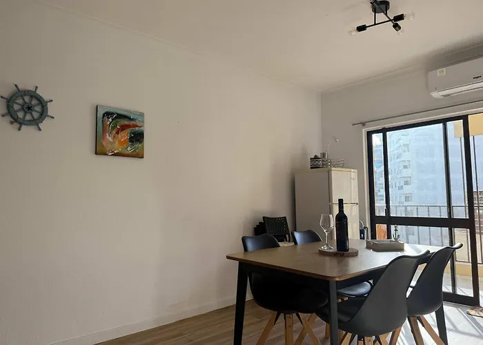 Stunning One Bedroom In The Heart Of Da Portimão