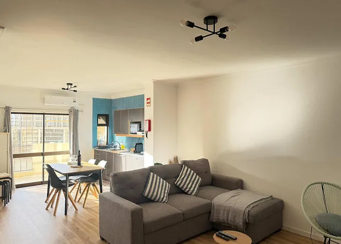 Daire Stunning One Bedroom In The Heart Of Da